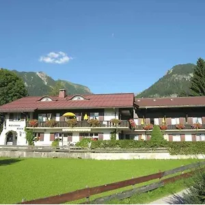 https://gastehaus-elvia.com-bavaria.com