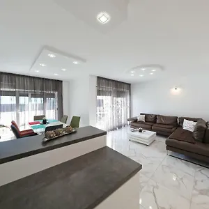 https://apartmani-bida-zadar.hotelinzadar.com